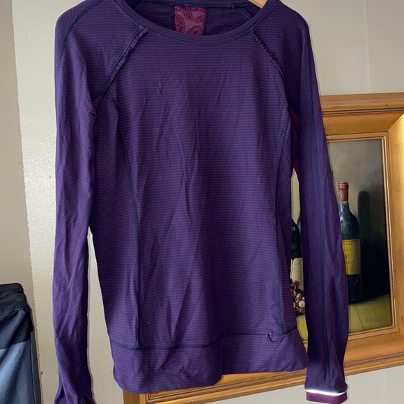 lululemon athletica Tops - Lululemon long sleeve top size 8